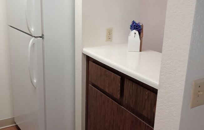 1 bed, 1 bath, 525 sqft, $949, Unit 151