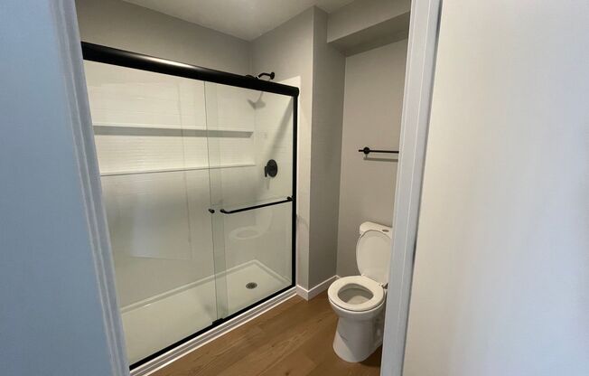 1 bed, 1 bath, 748 sqft, $2,860, Unit C-125