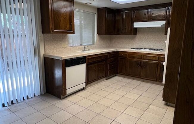 2010p -190- 7405 Quailwood Dr. MG