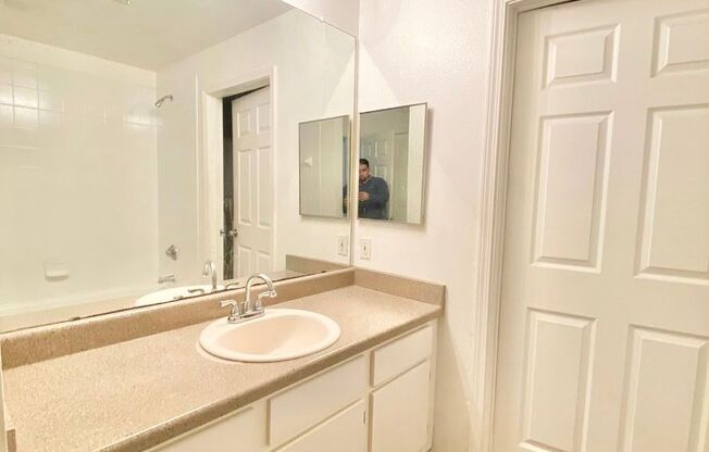 2 beds, 2 baths, $1,395, Unit # 432