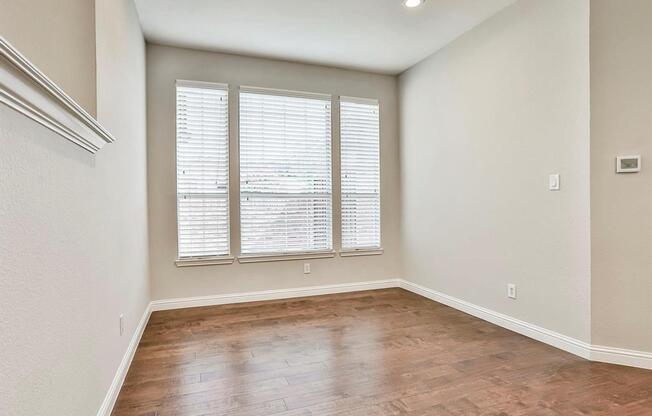 4801 BATON ROUGE BLVD