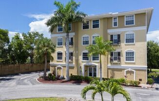 3 bedroom 2 bathroom Vacation Rental