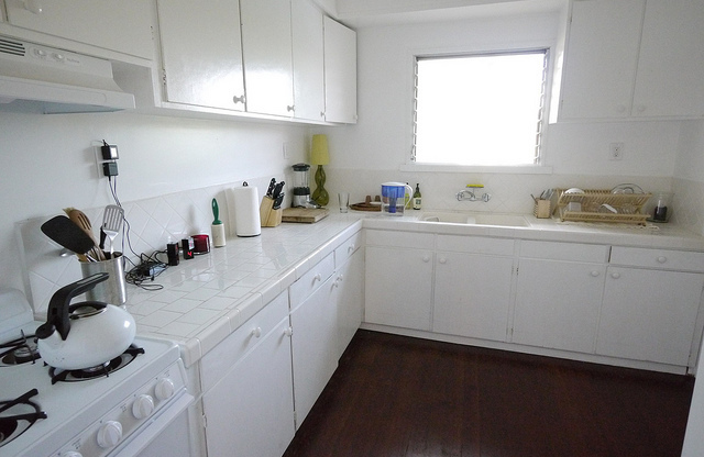 1 bed, 1 bath, 750 sqft, $1,900, Unit 1412 1/2