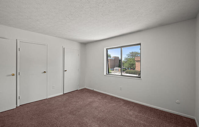 apartment with carpeting