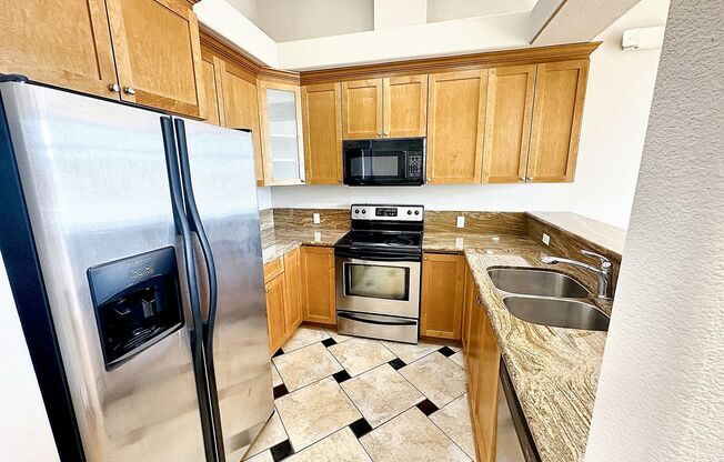 One Month Free - Spacious 2-Bed, 2-Bath Apartment in San Leandro