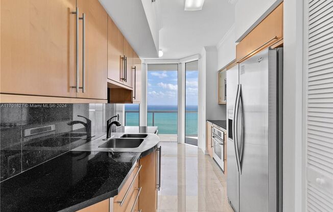 3 beds, 2.5 baths, 1,761 sqft, $11,500, Unit 6365 Collins Ave # 42-01 (A11701827)