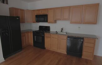 2 beds, 2 baths, 944 sqft, $1,495, Unit 401