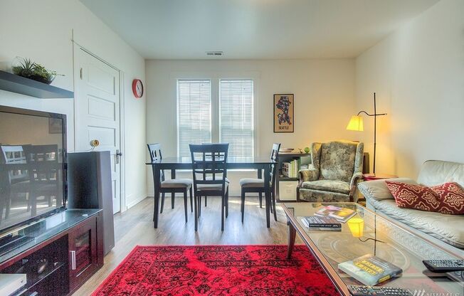 Columbia City Triplex