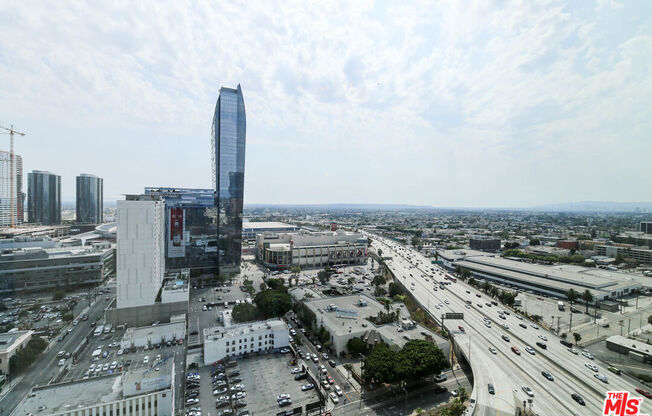 1 bed, 1.5 baths, 843 sqft, $2,950, Unit 2401