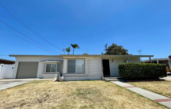 Gorgeous 3 Bedroom 2 Bathroom Home In Lemon Grove!