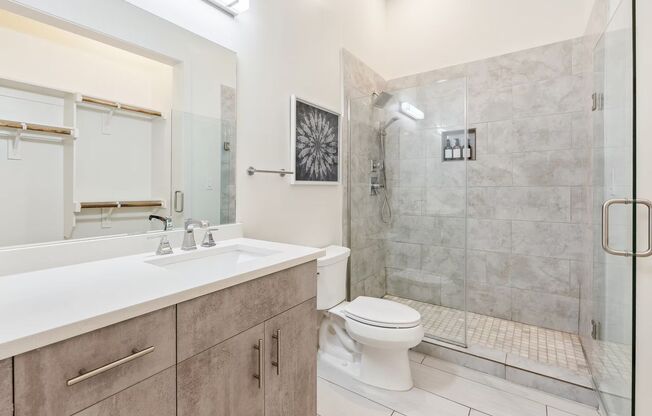 1 bed, 2 baths, $1,799, Unit 404