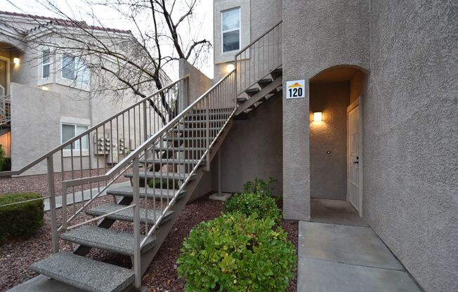 2 beds, 2 baths, $1,553, Unit # 120