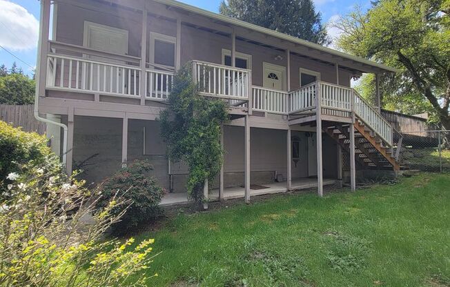 Sweet Two Bedroom Home Minutes from Downtown Port Orchard!