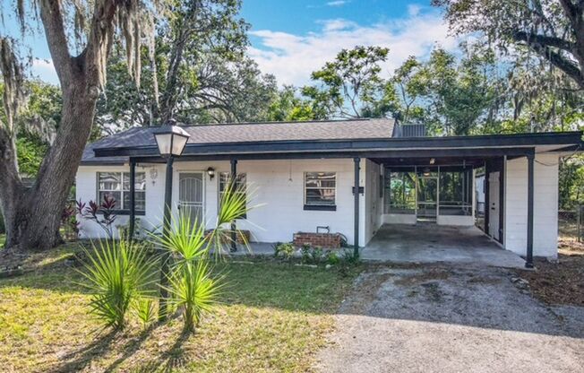 Two Bedroom, Two Bath in Sanford - Priced to Rent!