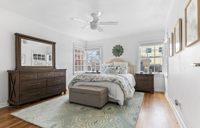 TCU - 3248 Cockrell Avenue