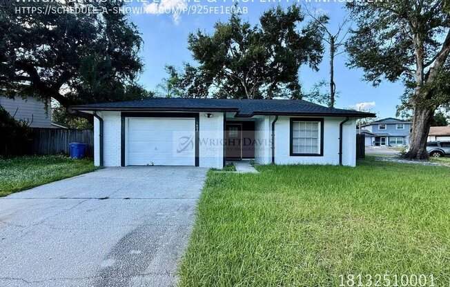 1602 PALM LEAF DR