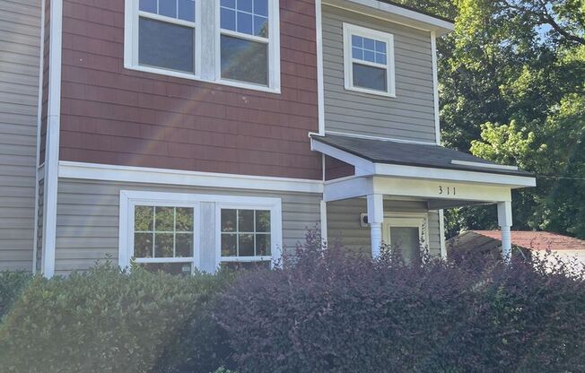 Refreshed 3 Bedroom End Unit Townhome near NoDa