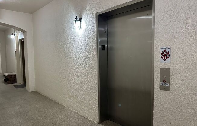 Comfortable and Spacious 3 bedroom 2 Bath Condo at Lakeside
