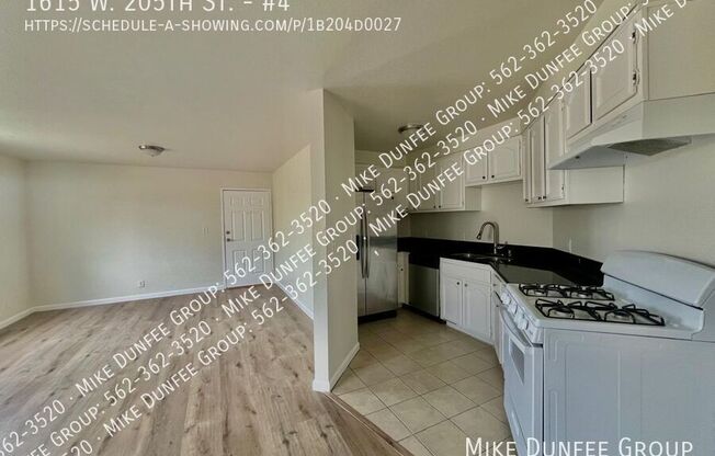 1615 W 205 ST