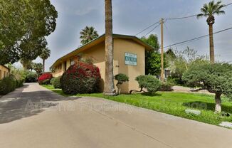 224 N MACDONALD E