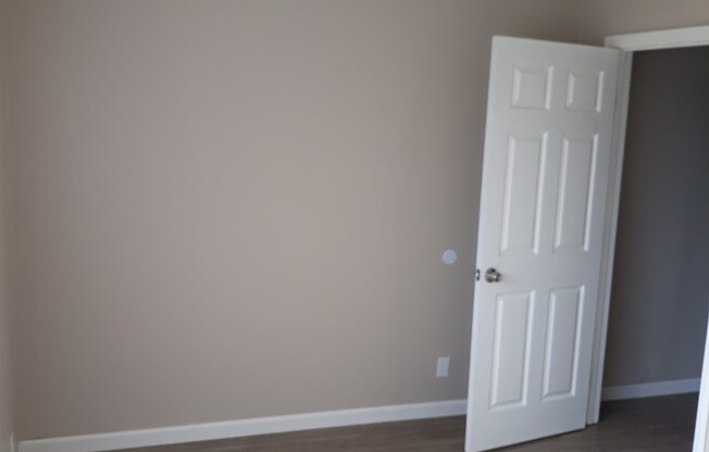3 Bed/ 1 Bath San**$2495**