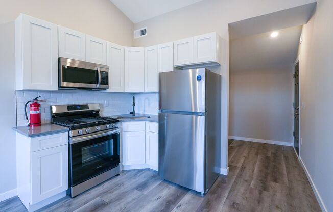 Studio great location Passyunk Area