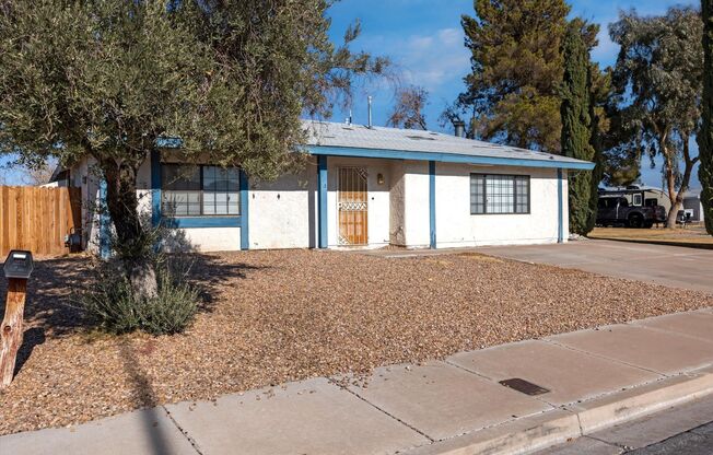 Single Story Pool Home in Henderson