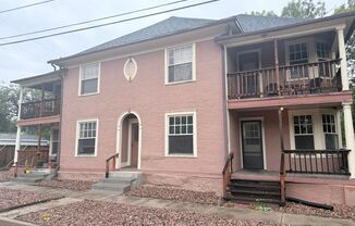 Royer Street North 637-643