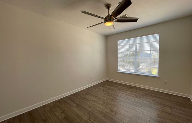 2 Bedroom 2 Bathroom South Tampa Townhome!!