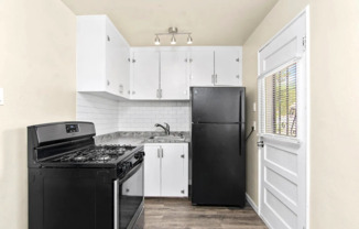 119 W Grant Ave.