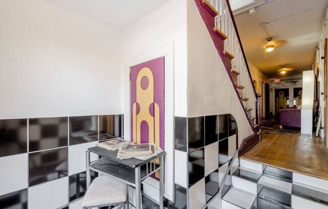 Chic, Vintage, and Charming Urban Downtown Sarasota Apartments