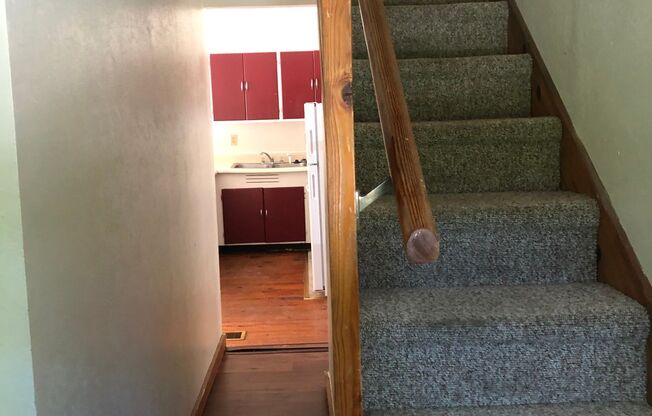 0204-206 E 16th Street