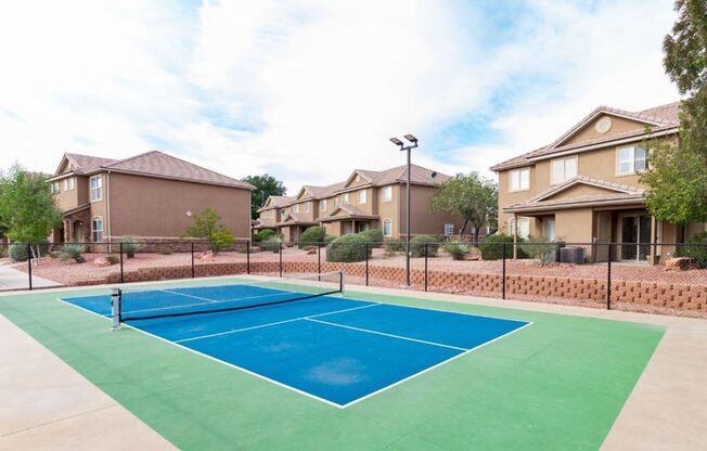 3 beds, 2.5 baths, $1,598, Unit # 104