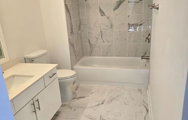 1 bed, 1 bath, 1,194 sqft, $2,480, Unit 806