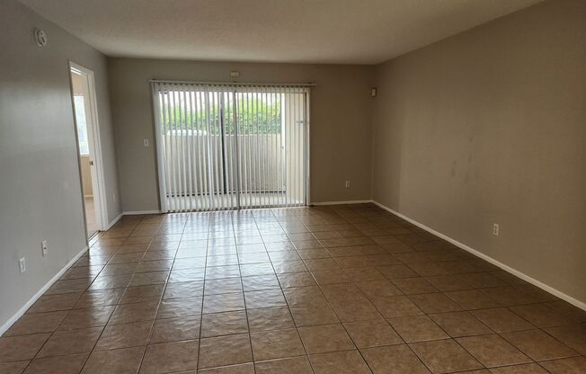 1 bed, 1 bath, $1,225