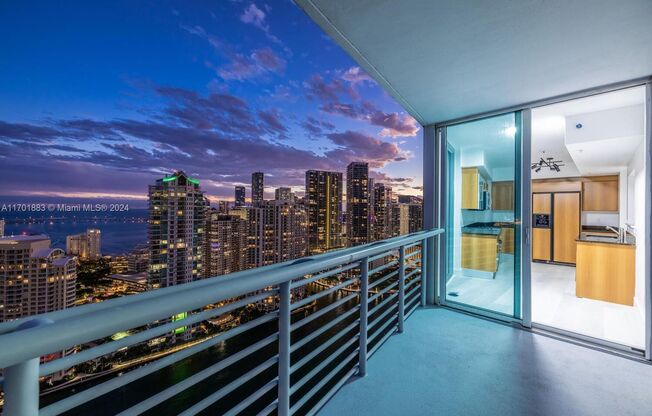 3 beds, 2 baths, 1,792 sqft, $7,599, Unit 335 S Biscayne Blvd # 41-09 (A11701883)