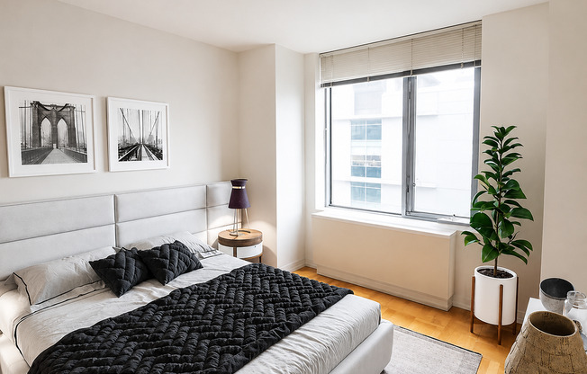 2 beds, 2 baths, $6,400, Unit 404