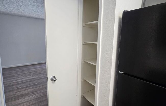 1 bed, 1 bath, 580 sqft, $915, Unit 226