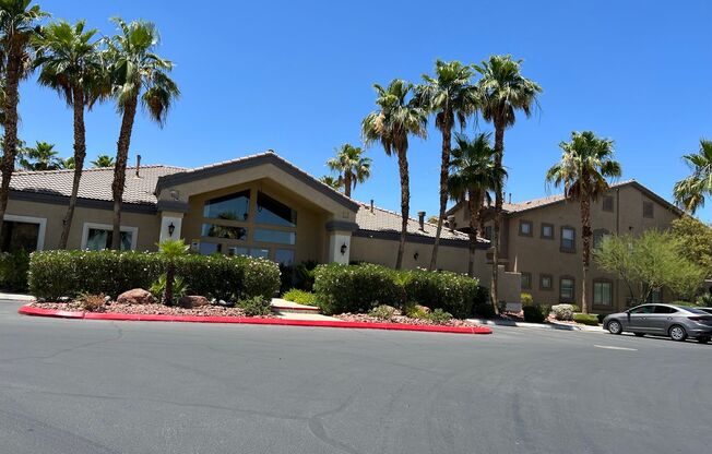 3 beds, 2 baths, $1,595