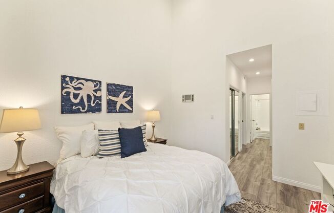 2 beds, 1 bath, 829 sqft, $3,499, Unit 328