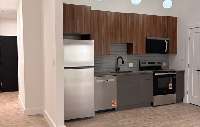 1 bed, 1 bath, 500 sqft, $1,875, Unit 521