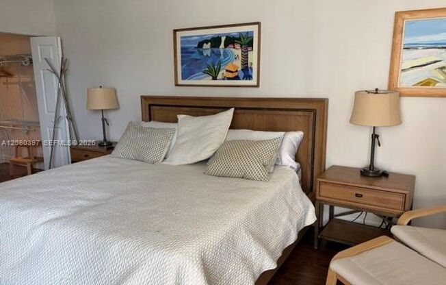 3 beds, 2 baths, $4,500, Unit # 4 L