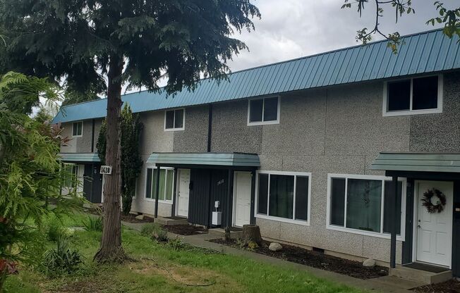 1418 Harris Ave