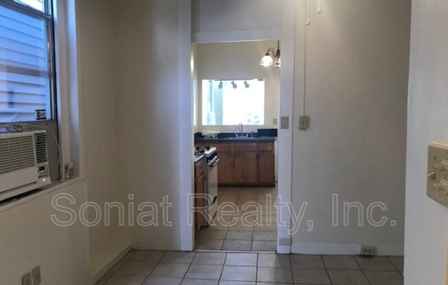 1 bed, 1 bath, 600 sqft, $1,100