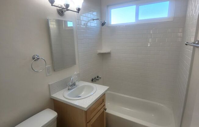 1 bed, 1 bath, $1,550, Unit 04