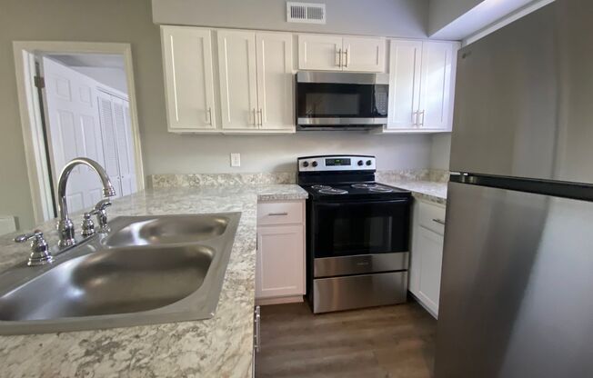 1436 Harbour Dr Apt A