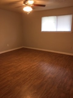 2 beds, 1 bath, 734 sqft, $750, Unit 60