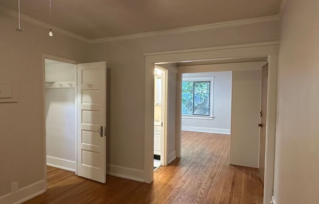 Wellesley Court Apartments