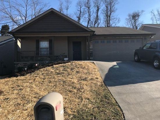 One Level 3BR/ 2BA, 2 Car Garage