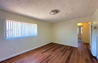 3 beds, 1 bath, 975 sqft, $2,295, Unit 3